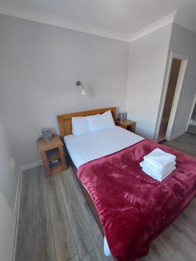 Bed and Breakfast The Bailey Gastro Bar à Athlone Extérieur photo